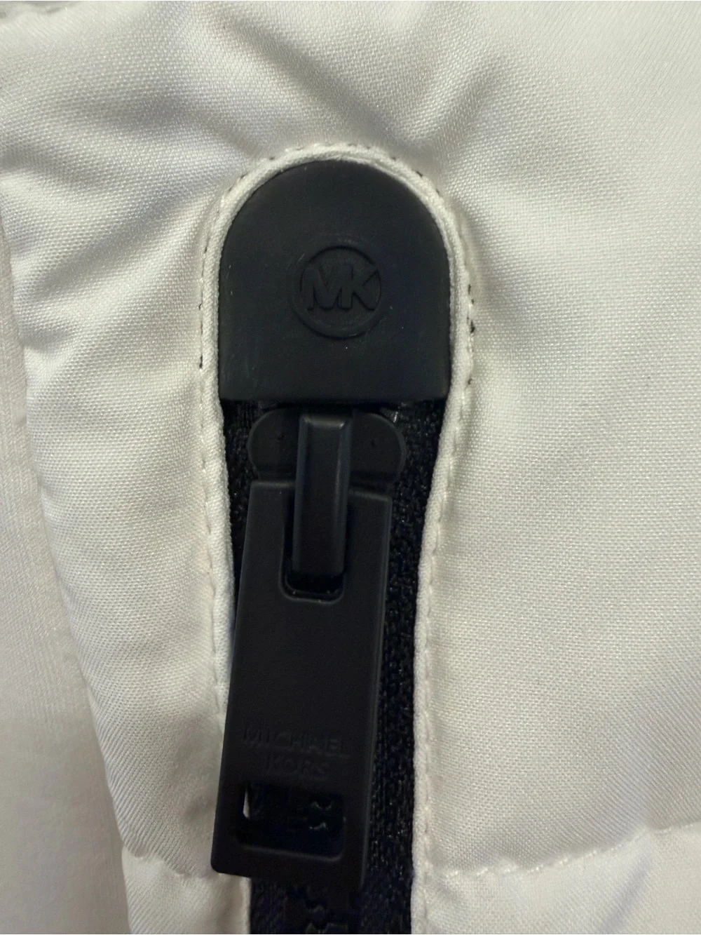Michael Kors White Quilted Ski Jacket with Black Faux Fur Hood Trim